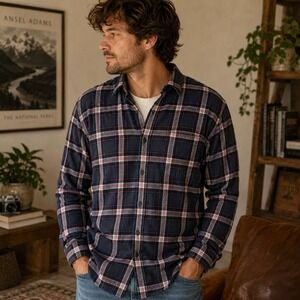 St Johns Bay Mens Super Soft Plaid Flannel Shirt Gray‎ Red Long Sleeve L